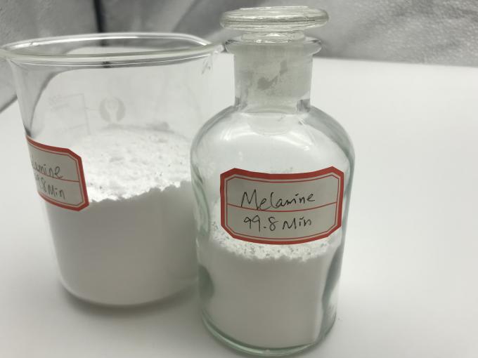 Melamin Crystal Powder Industrial Grade CAS 9003-08-1 der Pappe99,8% 2