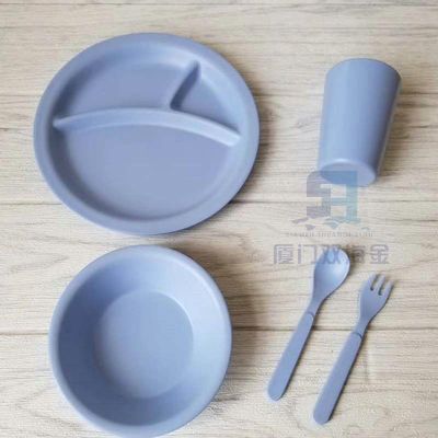 Ein guter Preis. Melamine-Dinner-Sets mit hoher Scherfestigkeit mit einem Glanz-Finish von mehr als 10Mpa Online