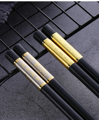 Ein guter Preis. Nicht Gleiter-Spülmaschinen-sichere chinesische Art-Fiberglas-Essstäbchen mit dem goldenen Stempeln Online